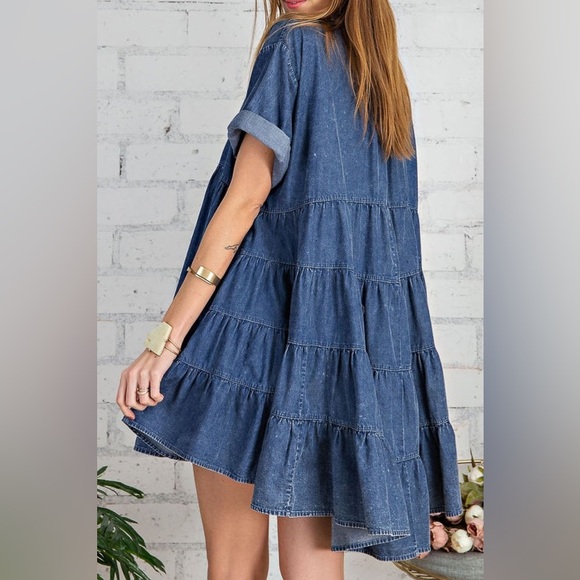 Casual Denim Button-Up Midi Dress - Picture 3 of 5